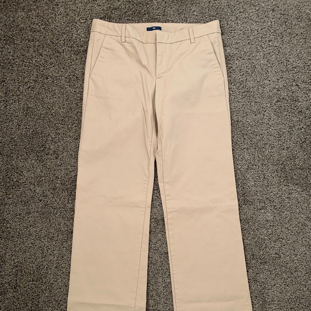 Gap khaki pants